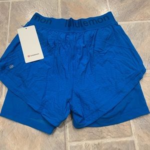 Lululemon Logo Waistband HR Shorts. New with tags